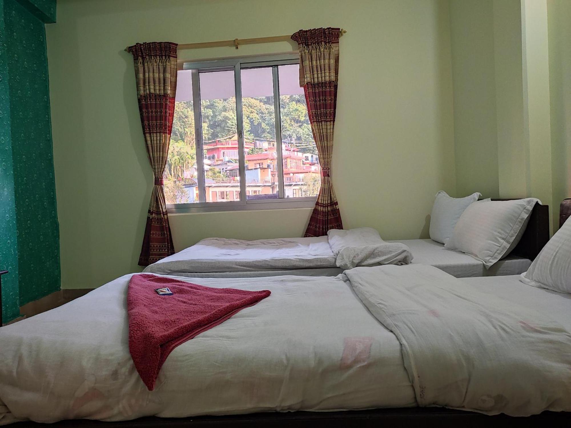 Hotel Green Hill View 博卡拉 客房 照片