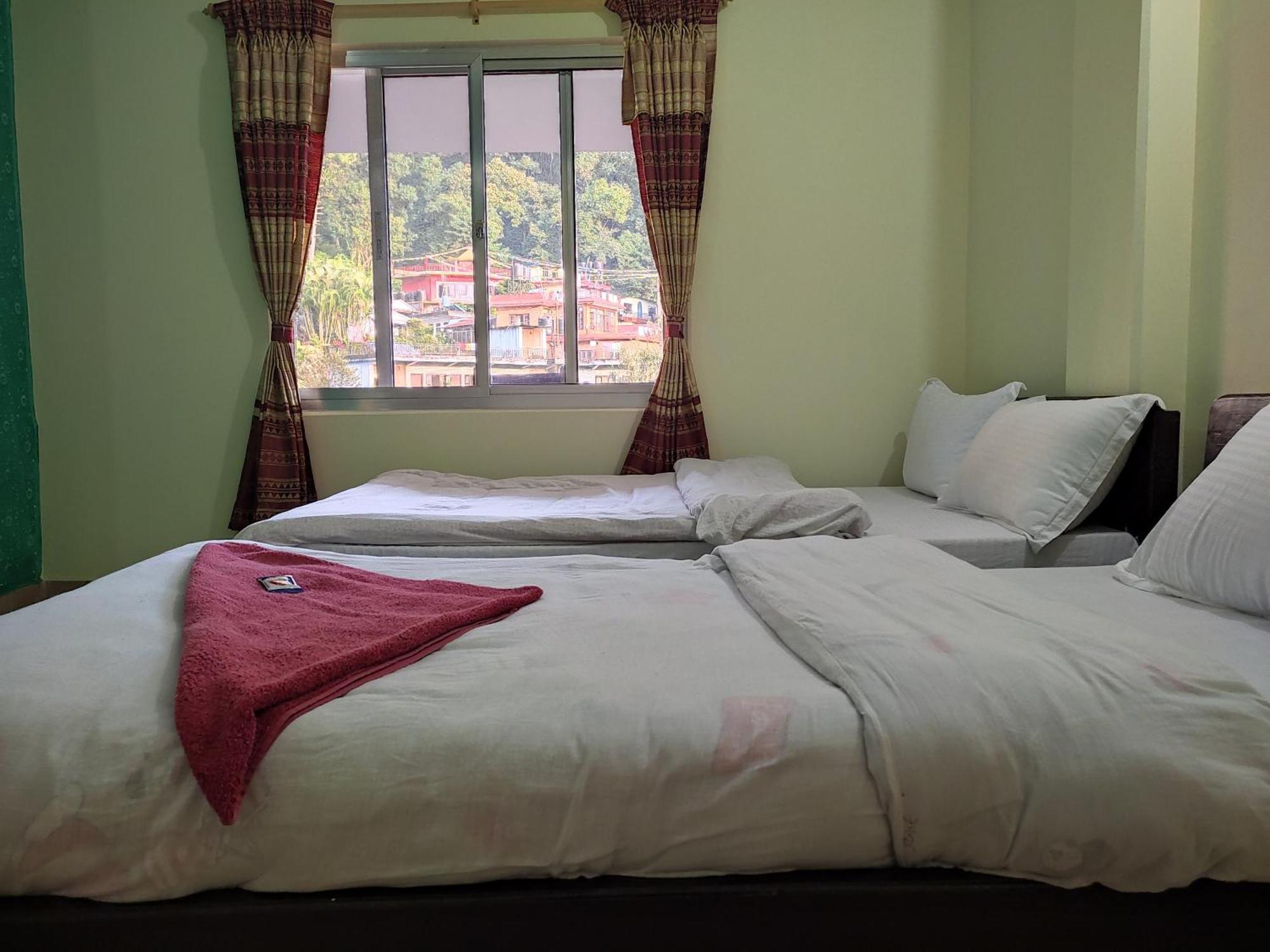 Hotel Green Hill View 博卡拉 客房 照片